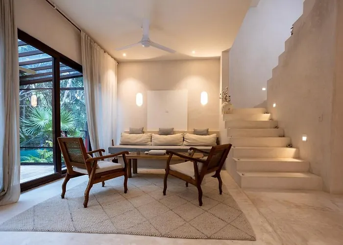 Soulful 3 Bedroom Steps From The