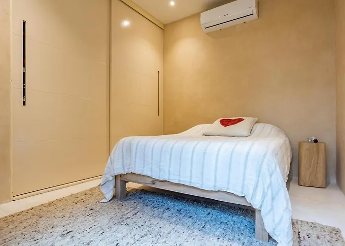 Soulful 3 Bedroom Steps From The * Akumal