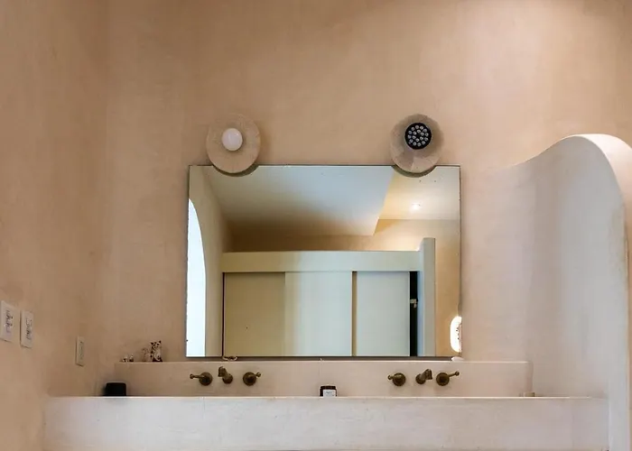 Apartment Soulful 3 Bedroom Steps From The