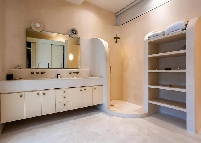 Apartment Soulful 3 Bedroom Steps From The Akumal